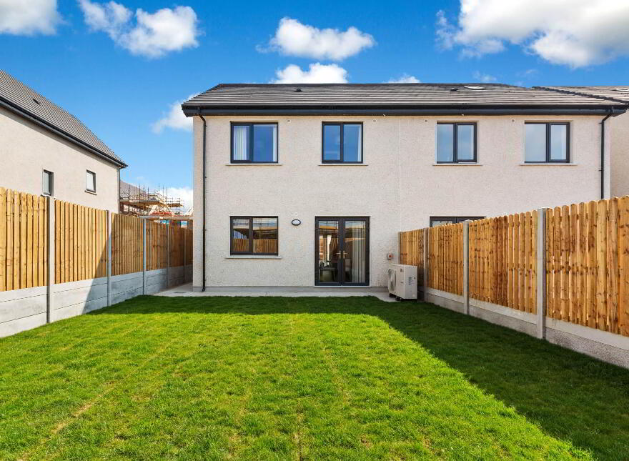 16 Coach Close, Ashbourne, A84WR28
