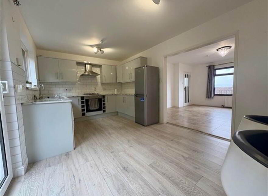 3 Lisnasharragh Terrace, Belfast, BT6 9SU