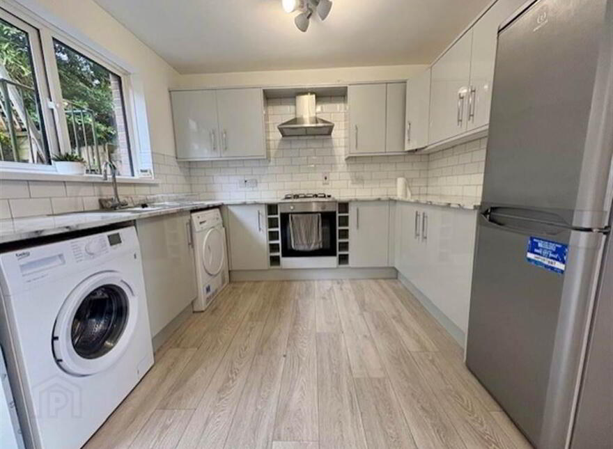 3 Lisnasharragh Terrace, Belfast, BT6 9SU
