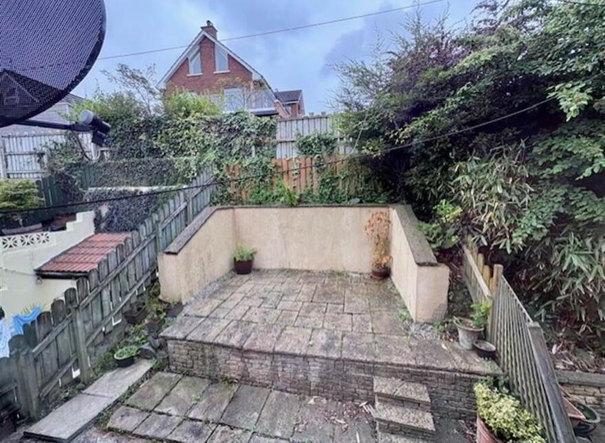 3 Lisnasharragh Terrace, Belfast, BT6 9SU