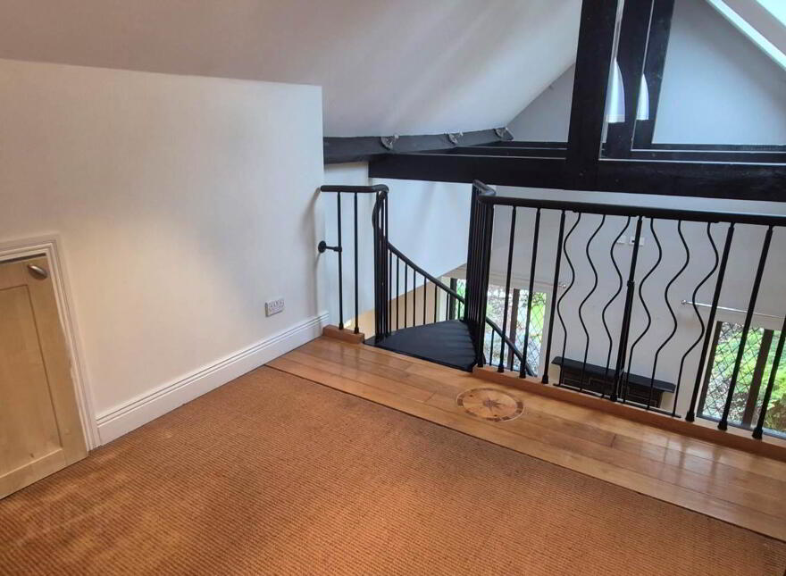 28 Steelstown Road, Derry, BT48 8EU