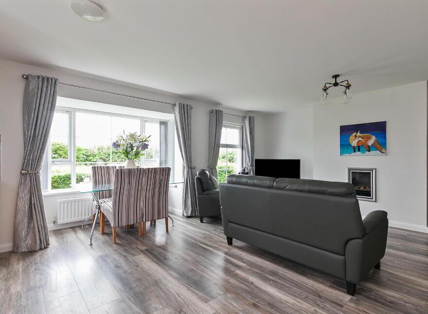 53 Millmount Lane, Dundonald, Belfast, BT16 1WN