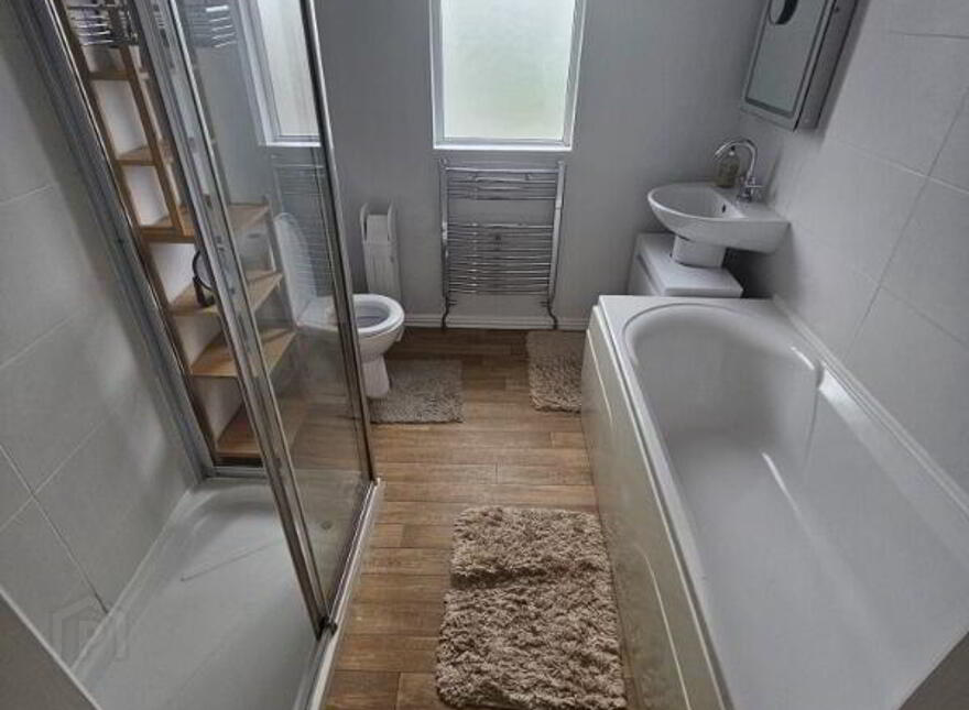 44 Central Avenue, Bangor, BT20 3AW