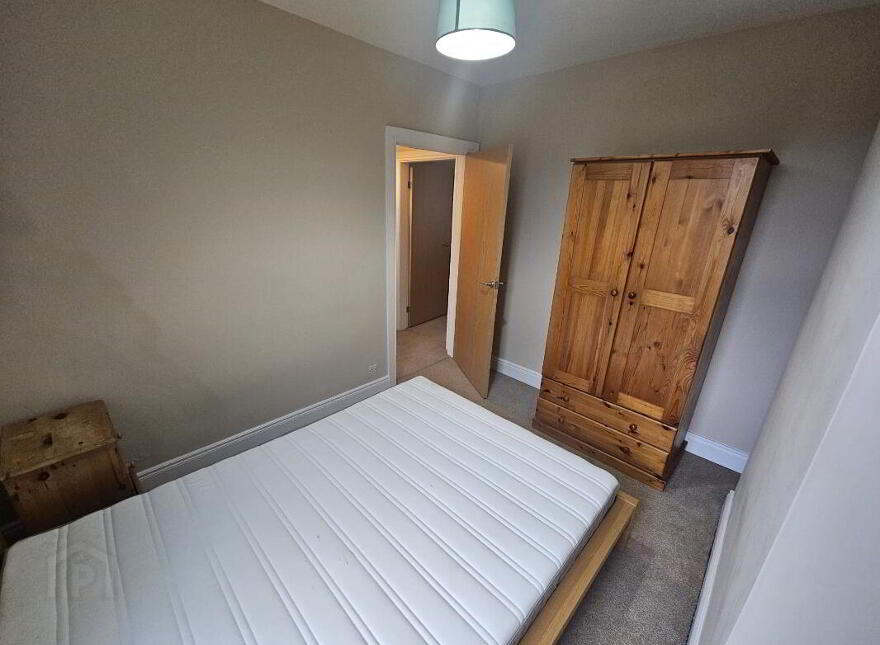 44 Central Avenue, Bangor, BT20 3AW