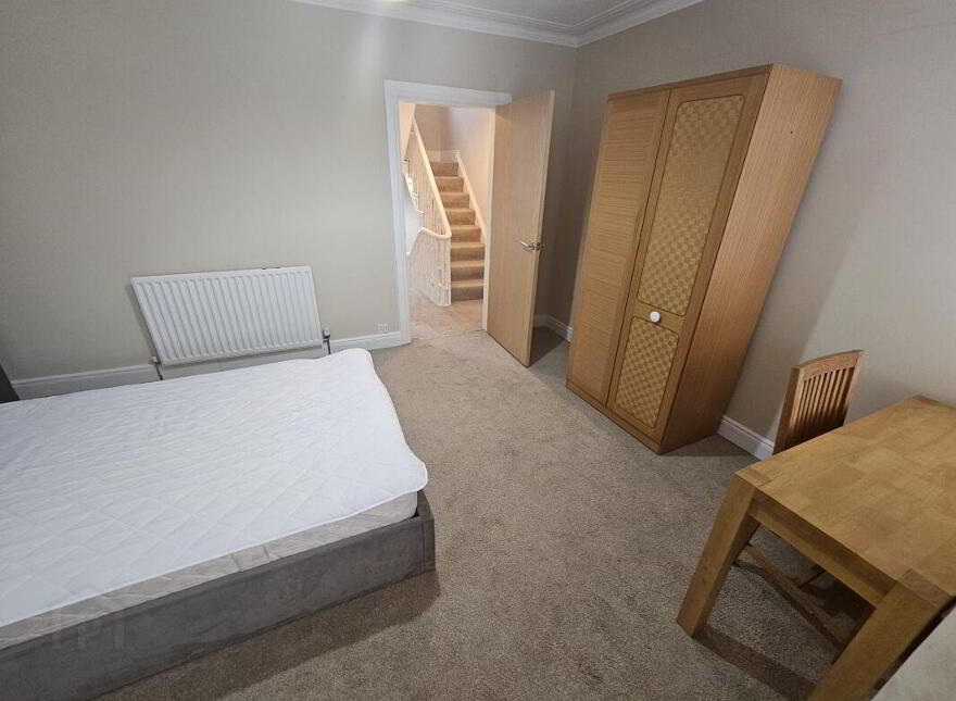 44 Central Avenue, Bangor, BT20 3AW