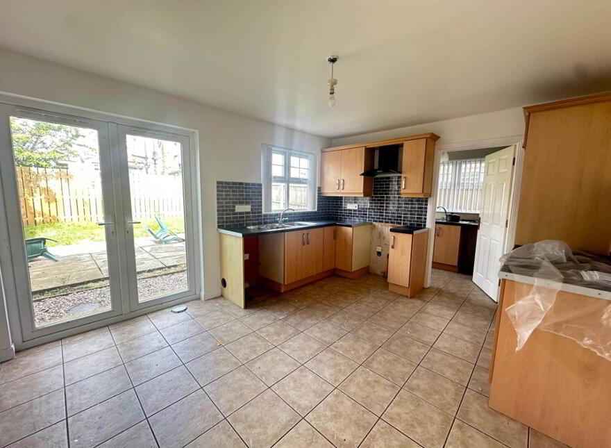 47 Lindara Park, Larne, BT40 2GD