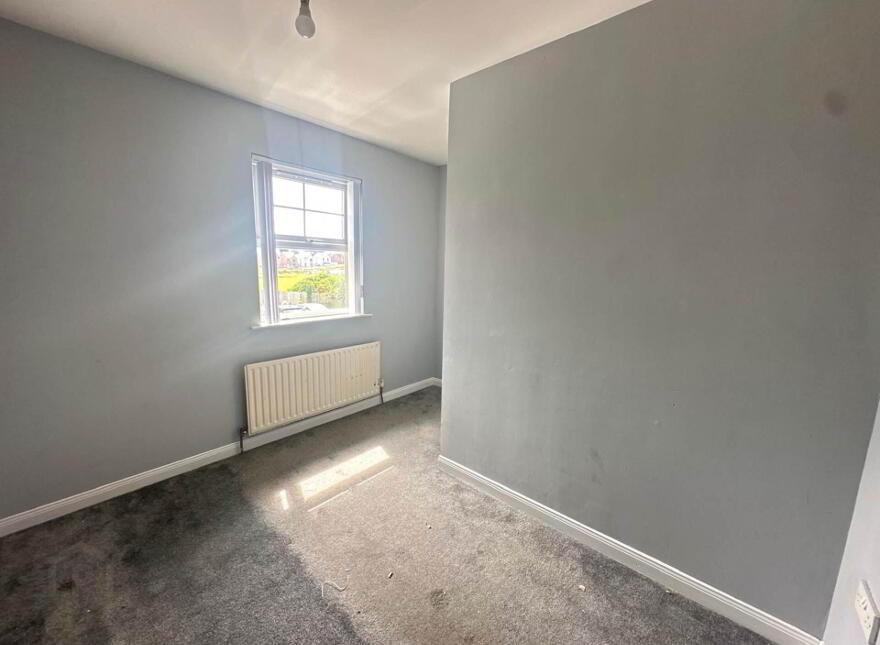 47 Lindara Park, Larne, BT40 2GD