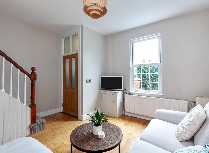 1 Gilnahirk Road, Belfast, BT5 7DA