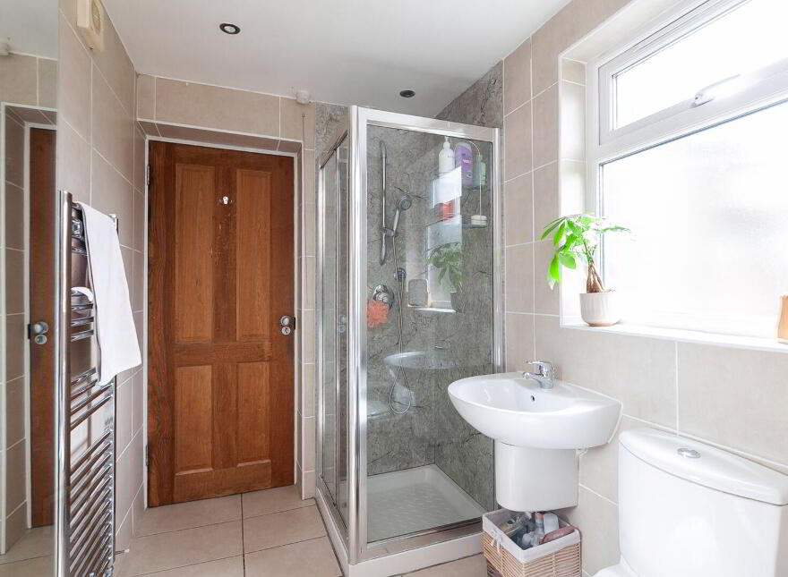1 Gilnahirk Road, Belfast, BT5 7DA