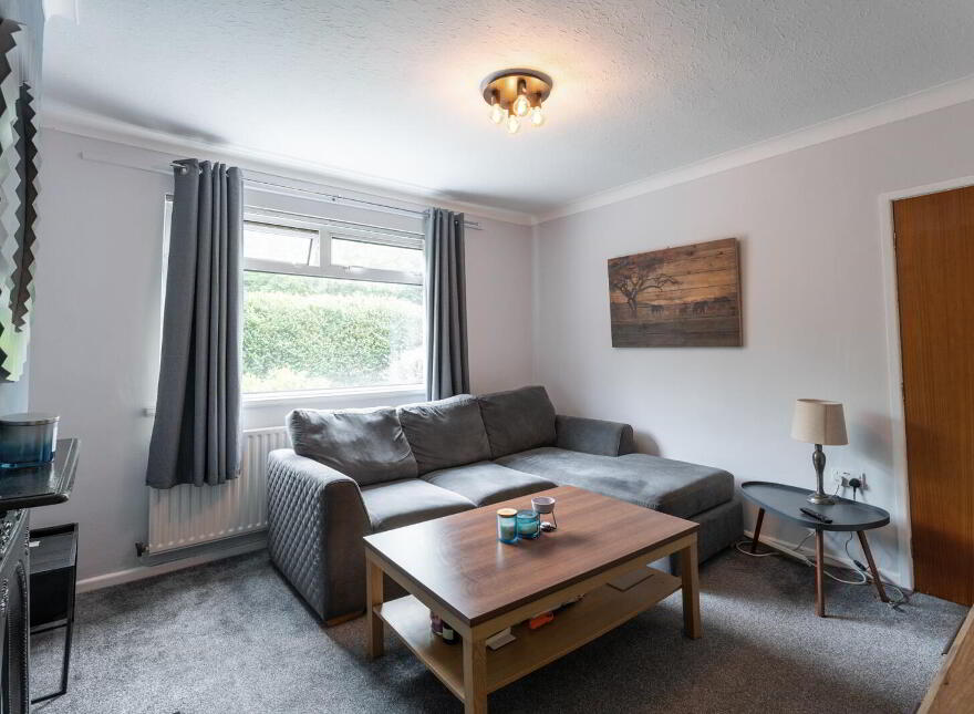 40 Rochester Road, Belfast, BT6 9LJ