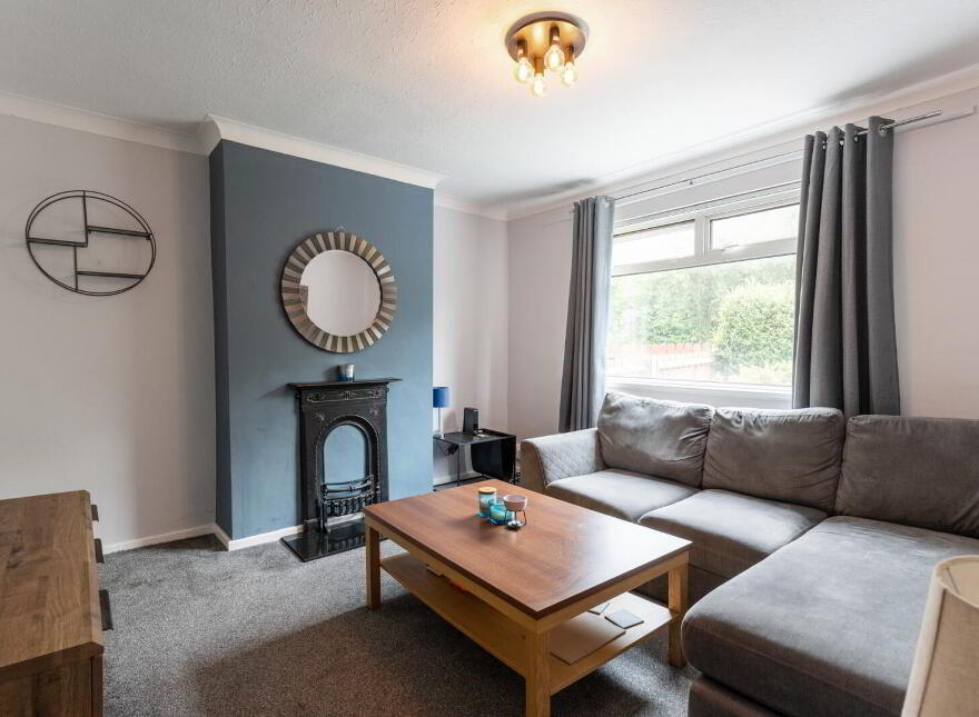 40 Rochester Road, Belfast, BT6 9LJ