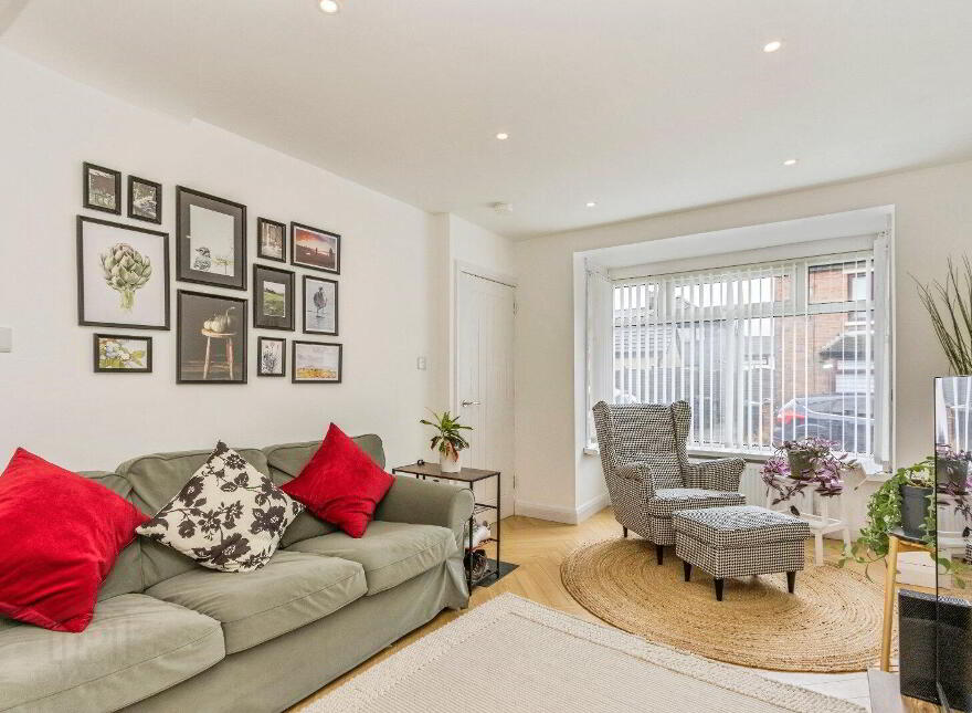 54 Lismain Street, Belfast, BT6 8NN