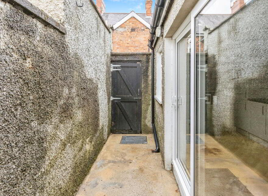54 Lismain Street, Belfast, BT6 8NN