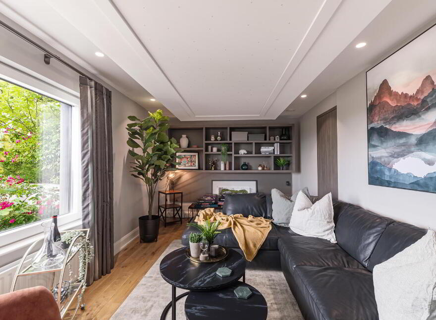 2 Kintyre Avenue, Holywood, BT18 0LY