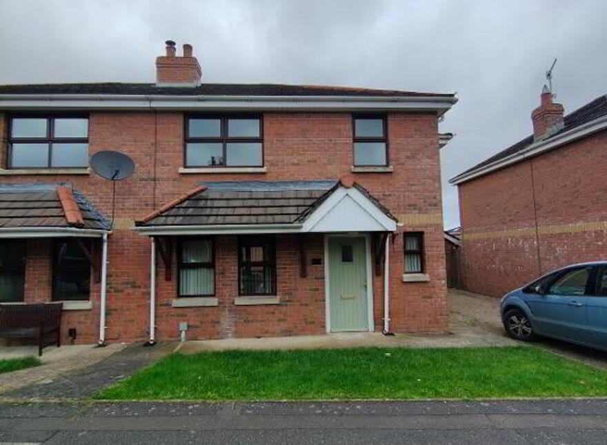 2 Barnfield Cottages, Derryaghy, Lisburn, BT28 3TN photo