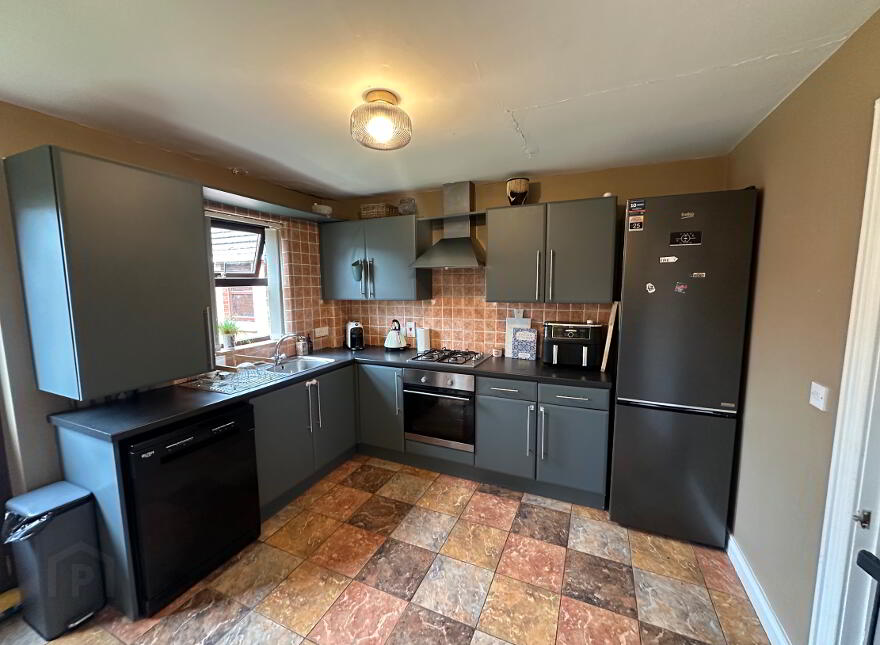 2 Barnfield Cottages, Derryaghy, Lisburn, BT28 3TN