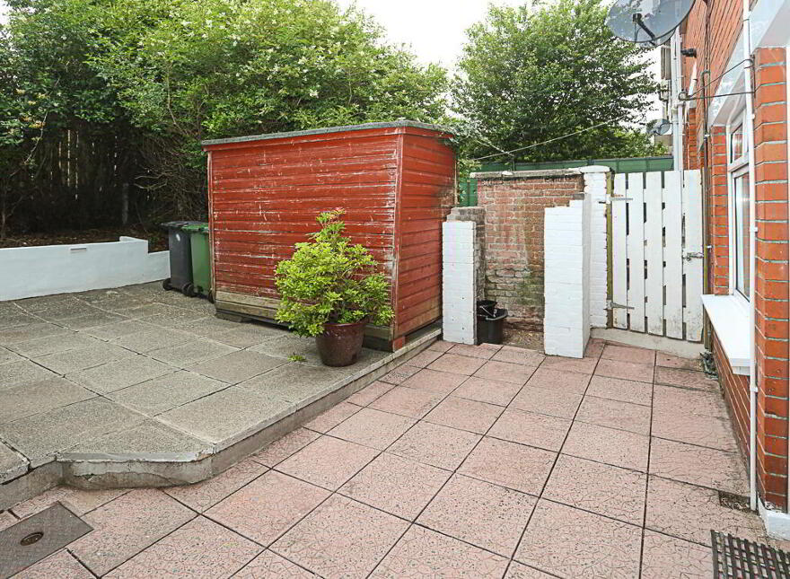 63 Silverstream Crescent, Bangor, BT20 3NE