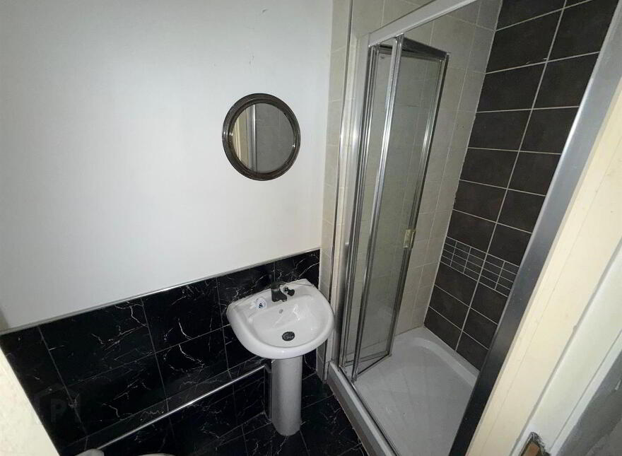 Apt 25 Winter Garden, 34 Alfred Street, Belfast, BT2 8EP