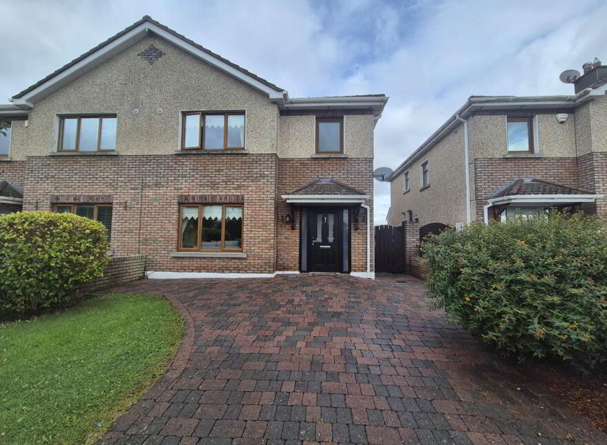 39 Sommerville Glebe, Kentstown, C15H7E8 photo