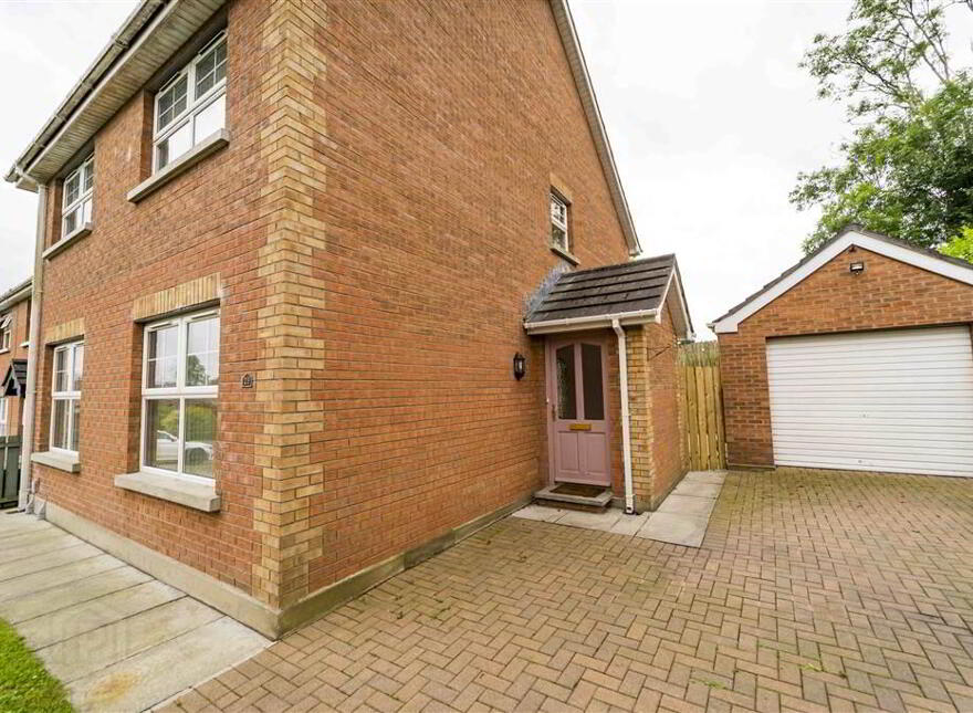 29 Mill Brae, Waringsford, Dromore, BT25 2QT