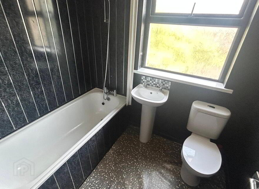 1023 Windyhall Park, Coleraine, BT52 1TX