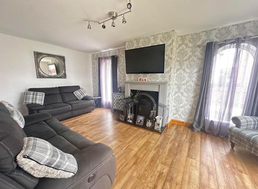 30 Porter Green Avenue, Larne, BT40 2UJ