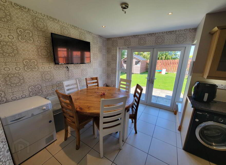 30 Porter Green Avenue, Larne, BT40 2UJ