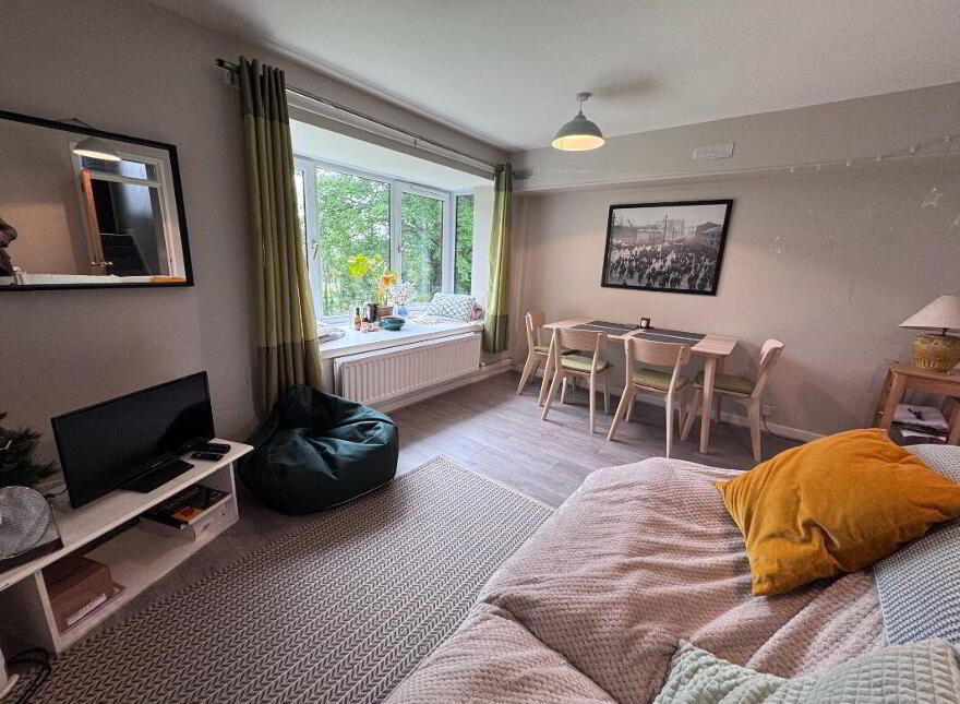 Apt 5c, Stranmillis Court, Belfast, BT9 5EU