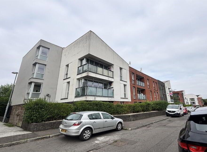 Apartment 12 The Keel Building 33 Annadale Crescen, Belfast, BT7 3ND