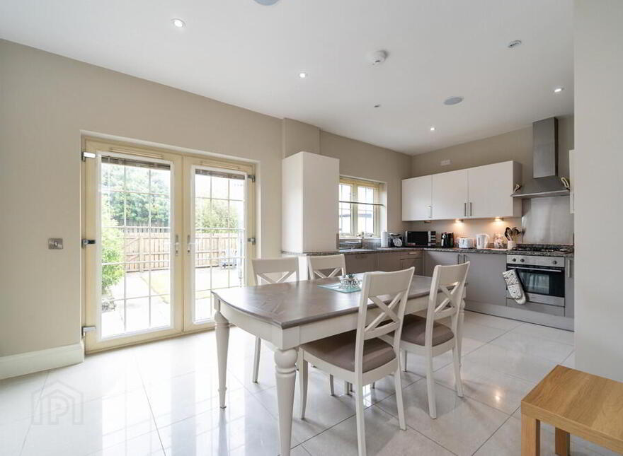 6 Bracken Hill Avenue, Ballymaconaghy Road, Belfast, BT8 6ZS