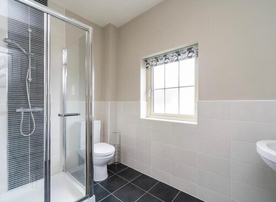 6 Bracken Hill Avenue, Ballymaconaghy Road, Belfast, BT8 6ZS