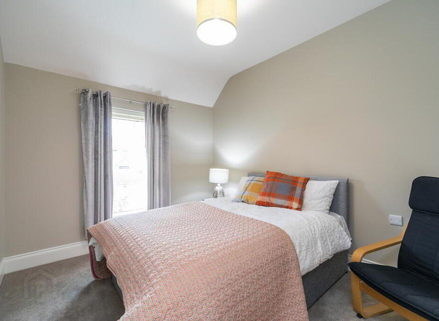 6 Bracken Hill Avenue, Ballymaconaghy Road, Belfast, BT8 6ZS