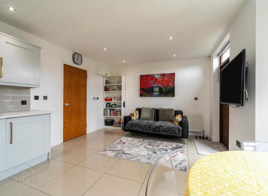 10 The Homestead, Drumbeg, Lisburn, BT27 5WB