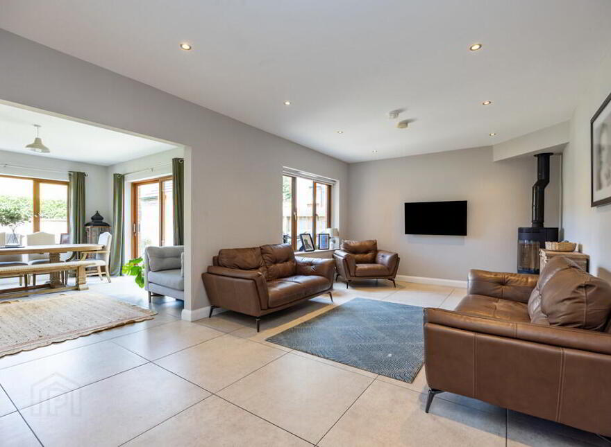 3 Thorndale View, Lisburn, BT27 5GP