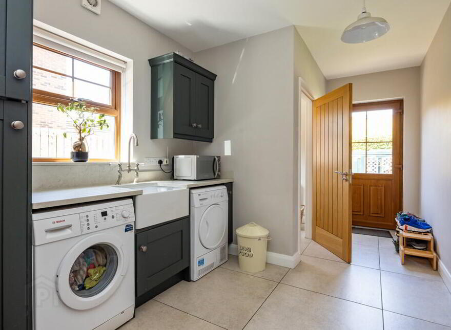 3 Thorndale View, Lisburn, BT27 5GP