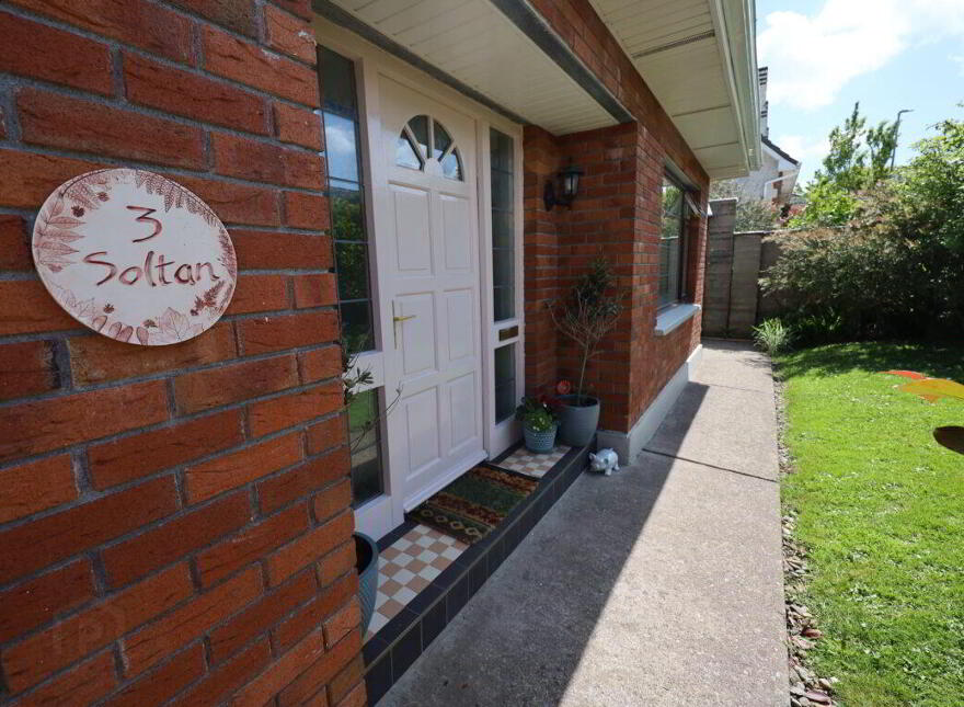 3 Woodgrove, Forest Road, Carrigaline, P43YF34