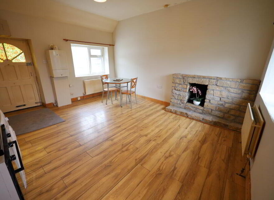 An Tigín, 4 Ashgrove Terrace, Ringaskiddy, P43R640