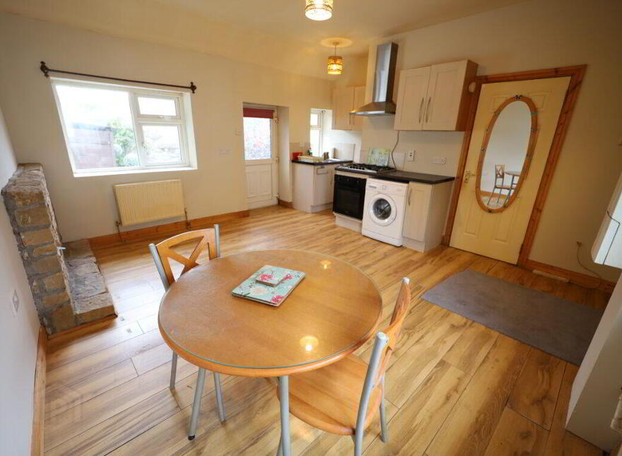 An Tigín, 4 Ashgrove Terrace, Ringaskiddy, P43R640