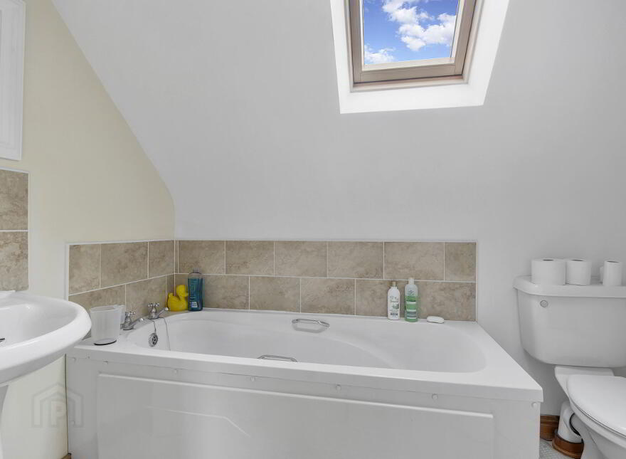 1 Woodside (5 Mins To Golf Course), Ballyliffin Road, Carndonagh,Donegal, F93V6TV
