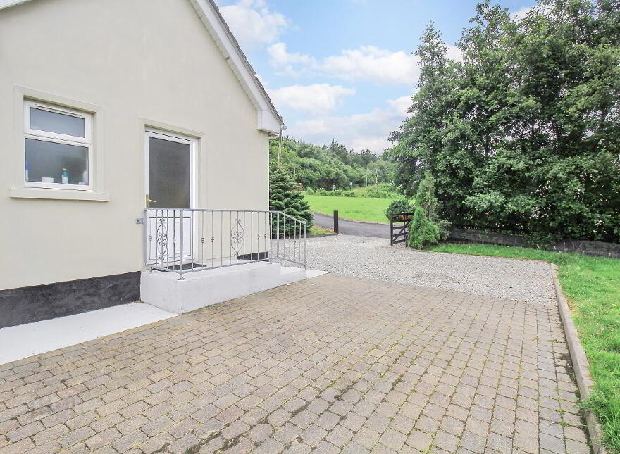 1 Woodside (5 Mins To Golf Course), Ballyliffin Road, Carndonagh,Donegal, F93V6TV
