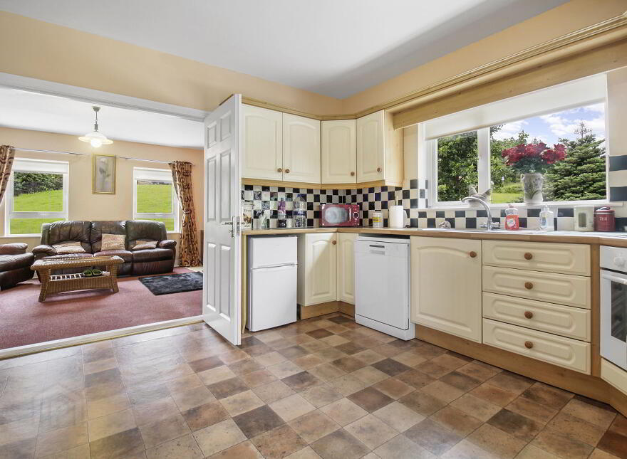 1 Woodside (5 Mins To Golf Course), Ballyliffin Road, Carndonagh,Donegal, F93V6TV