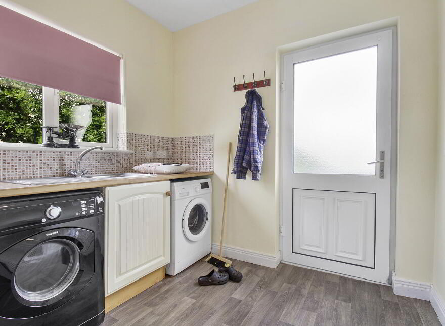 1 Woodside (5 Mins To Golf Course), Ballyliffin Road, Carndonagh,Donegal, F93V6TV