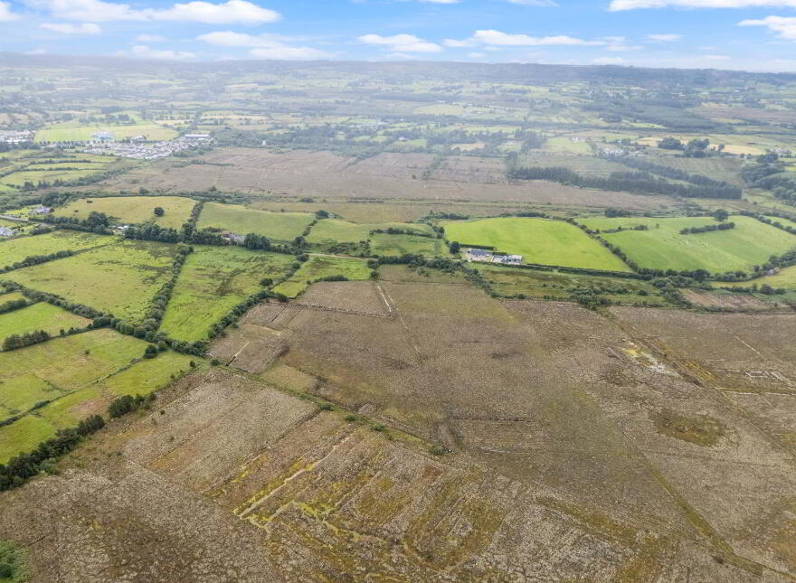 House On, C.56 Acres Ardara, Charlestown