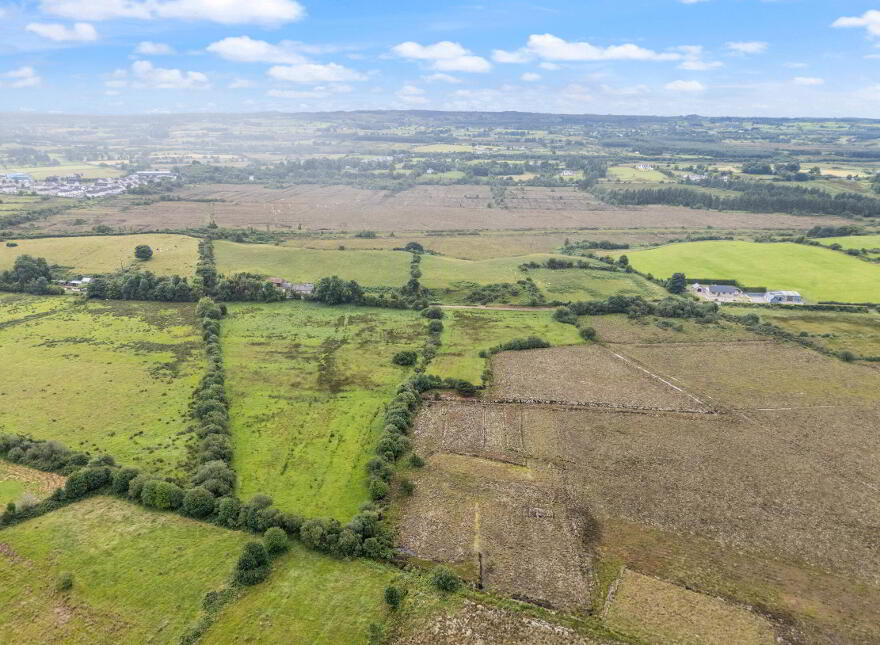 House On, C.56 Acres Ardara, Charlestown