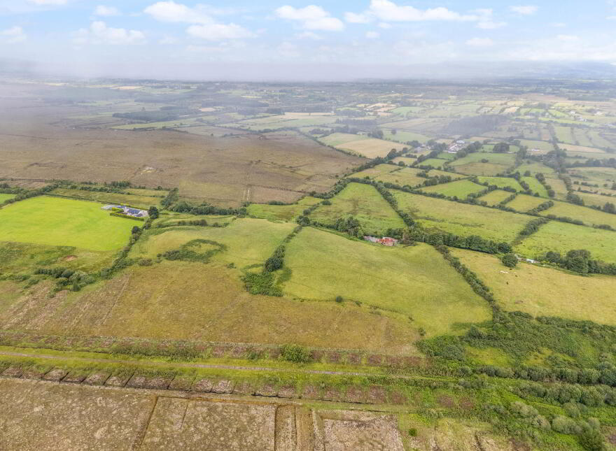 House On, C.56 Acres Ardara, Charlestown