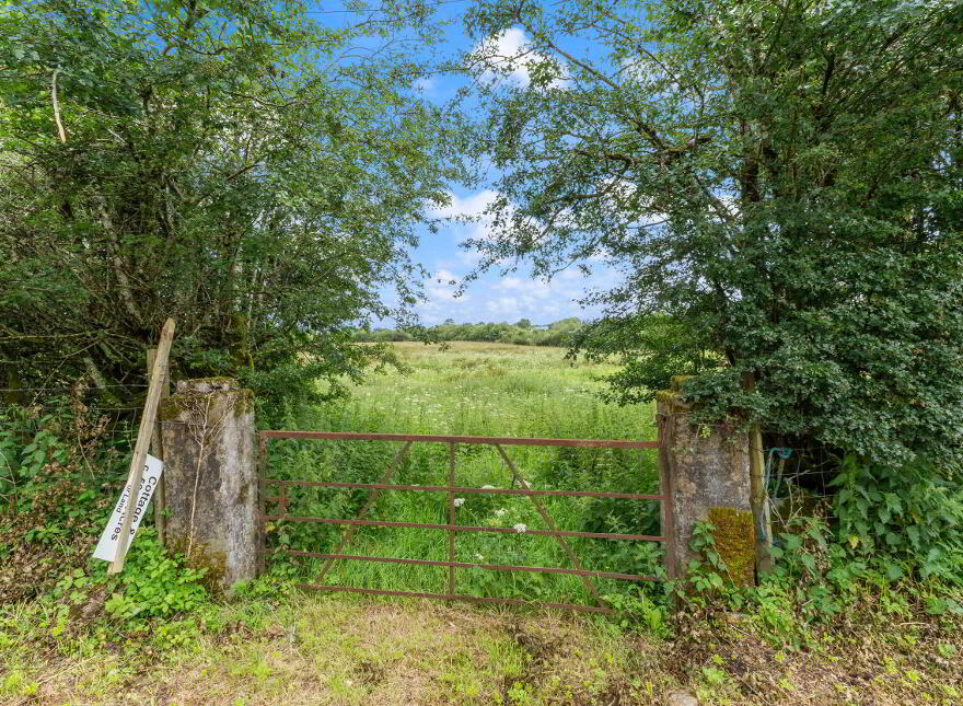 House On, C.56 Acres Ardara, Charlestown