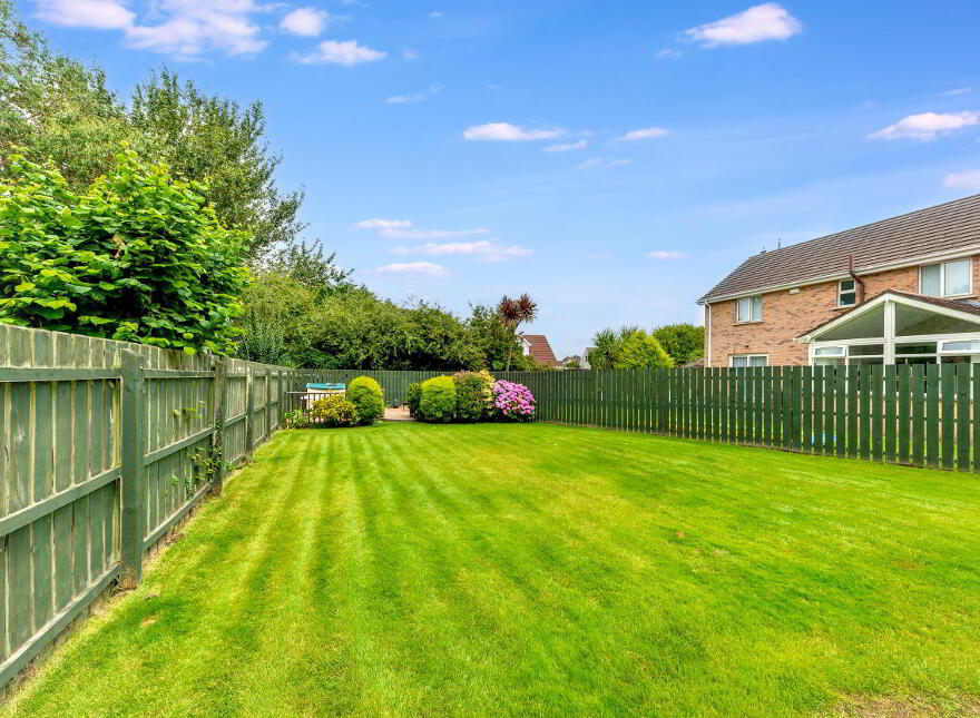6 Garret Ridge, Donaghadee, BT21 0JX