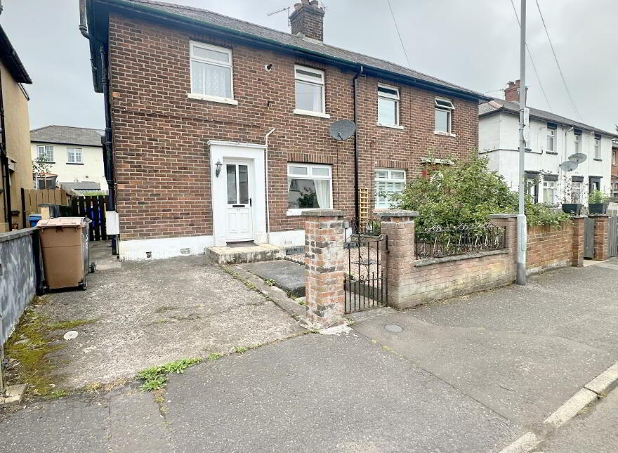 54 Graymount Drive, Newtownabbey, BT36 7DS photo