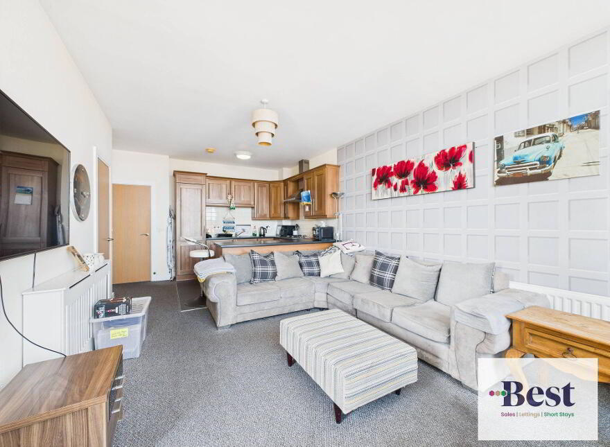 21 Laharna Building, Larne, BT40 1RG