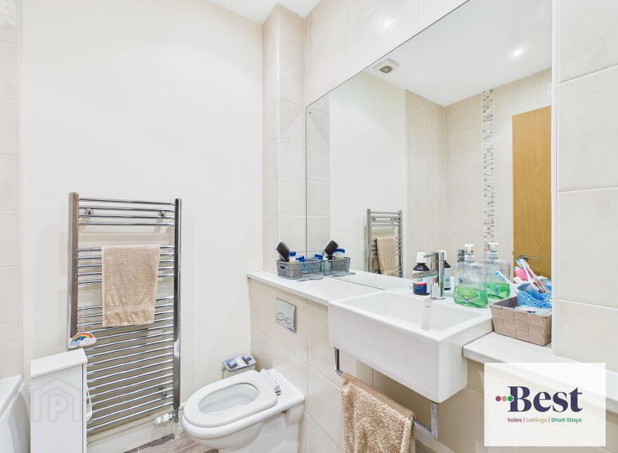21 Laharna Building, Larne, BT40 1RG